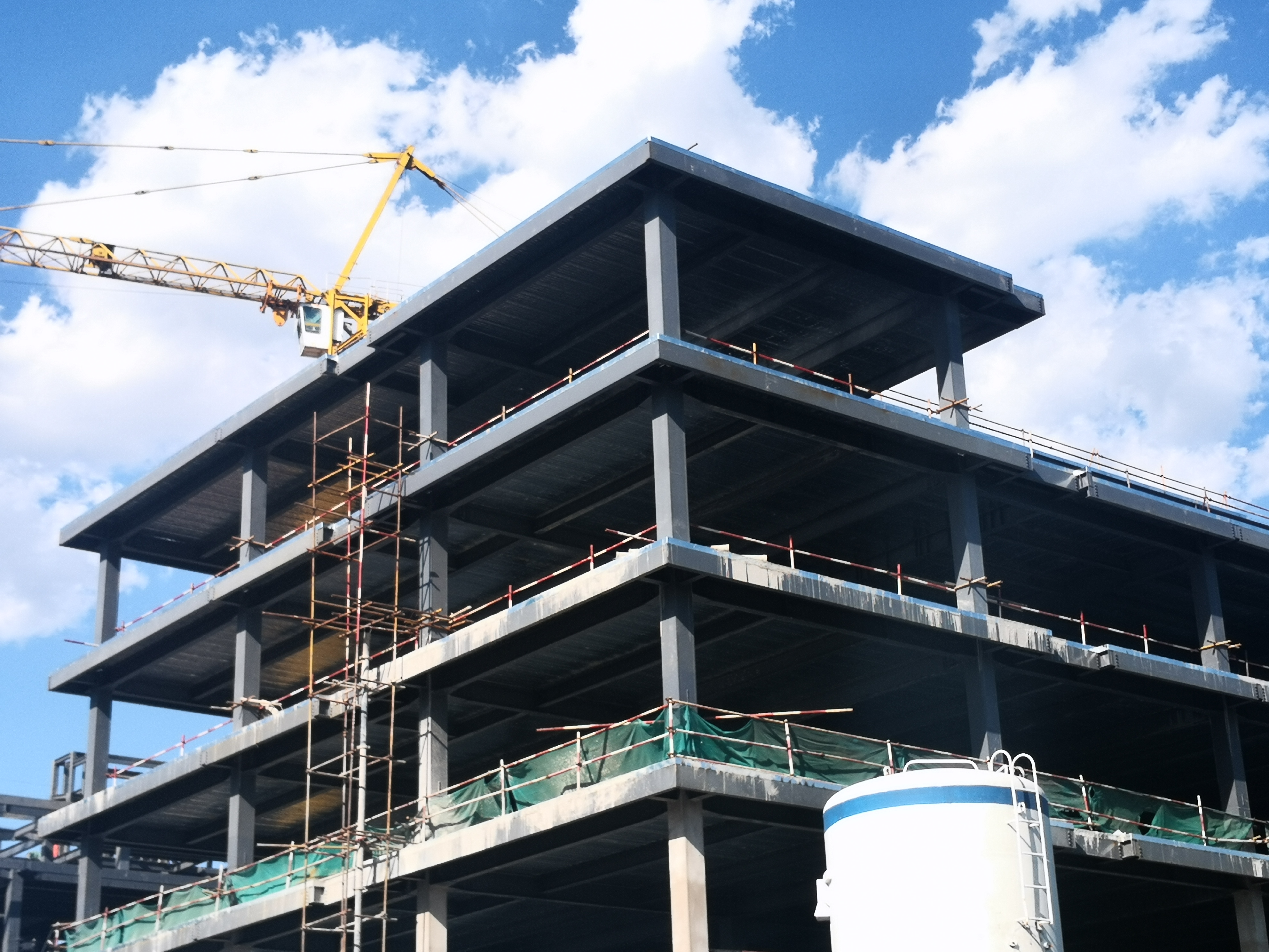 亦莊新媒體鋼結構工程